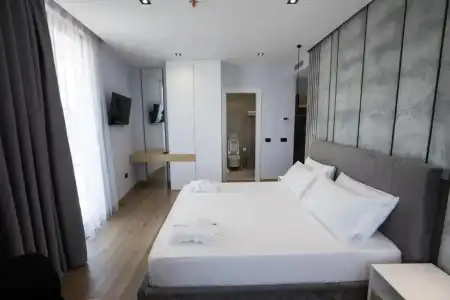 Mira's House - 21