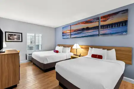 Days Inn & Suites by Wyndham Lakeland - 5