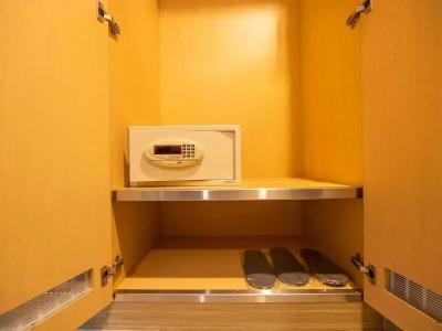 ibis Styles Singapore Albert - 93