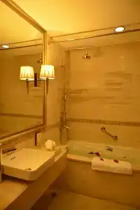 Vili International - 12