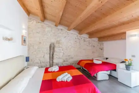 B&B Bianco E Blu - 36