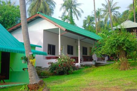TP Hut Bungalows - 26