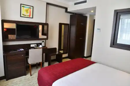 Golden Siyav - 39