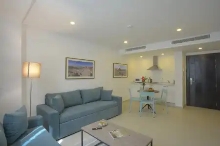 Maia Suites - 6