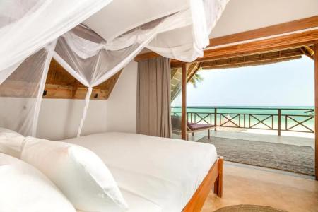 Zanzibar Sunrise at Bandas - 34