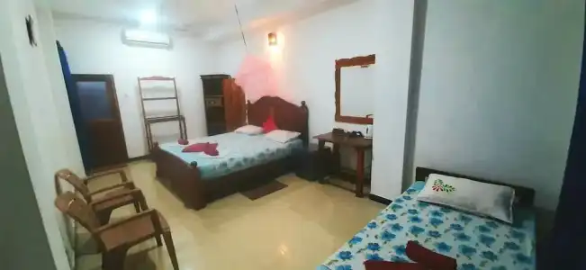 Dream Palace Family Guest House Mirissa - 2