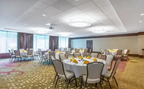 Holiday Inn Charlottesville-Monticello by IHG - 18
