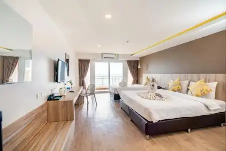 Royal Phala Cliff Beach Resort and Spa - 100
