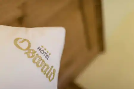 The Oswald Grand - 16