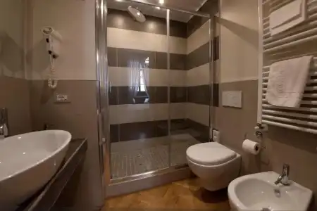 N4U Guest House - 21