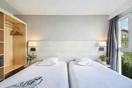 Hôtel AKENA Biarritz - Grande plage - 2