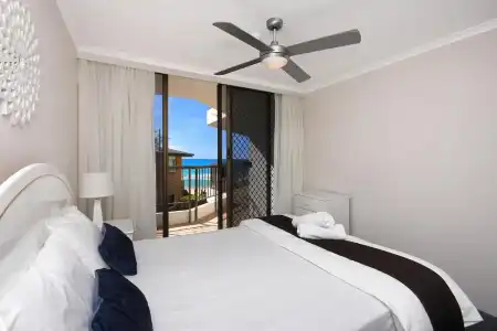 Spindrift on the Beach - 185