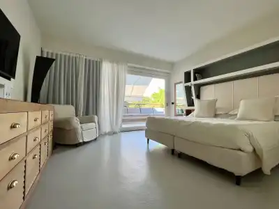 Augustus & Resort - 30