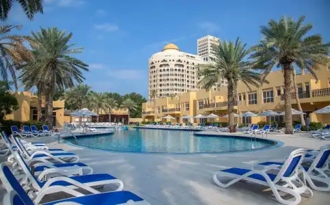 Al Hamra Beach and Golf Resort - 14