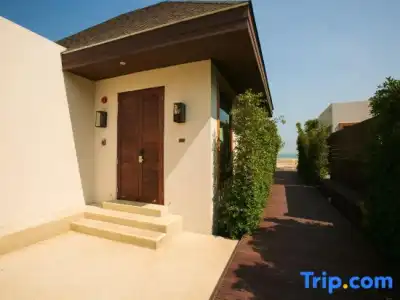 Triple Tree Beach Resort - 42