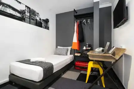 Check Inn @ Little India - 16