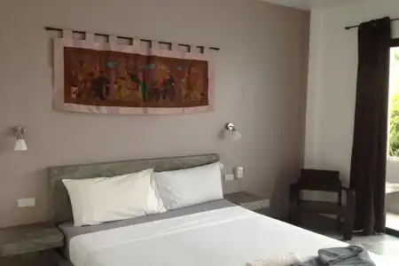 Sairee Sairee Guesthouse - 1