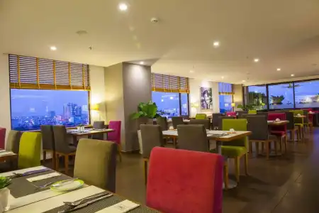 G8 Center Saigon - 27
