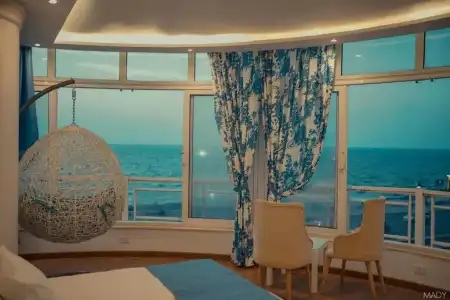 Miramar Boutique - 25