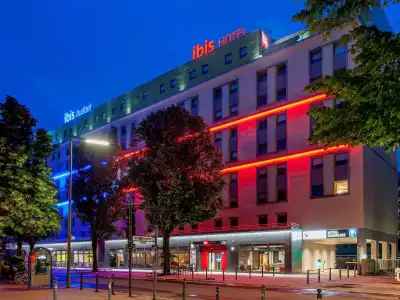 ibis budget Berlin Kurfuerstendamm - 11