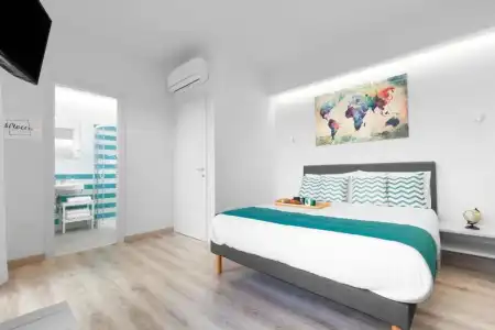 Sirocco Suites - 30