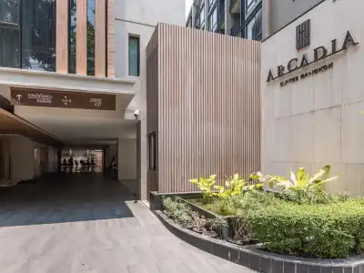 Arcadia Suites Bangkok - 0