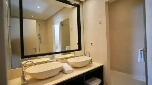 Residence - 51