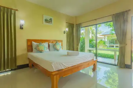 Tontan Resort Cha-Am - 0