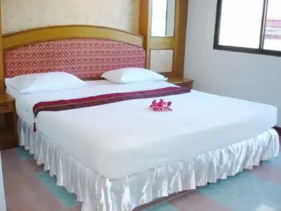 Lamai - 1