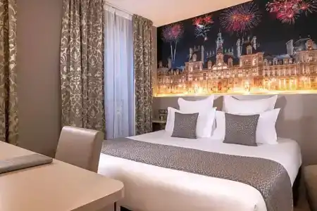 Hôtel Théorème - 83