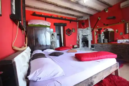 Villa "Oda E Miqve" - 3