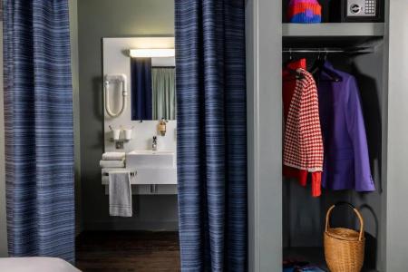 L'Hôtel - Face au Château - Boutique Hôtel et Séminaires - 46