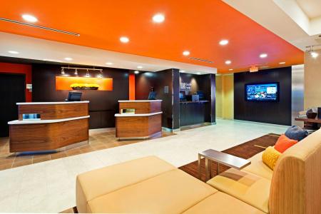Courtyard by Marriott San Antonio Airport/North Star Mall - 1