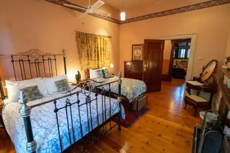 Buxton Manor - 113
