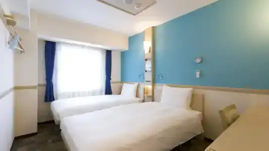 Toyoko Inn Chiba Makuhari - 17