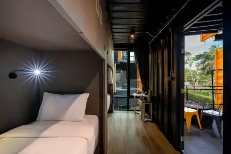 Hivetel Phuket - 42