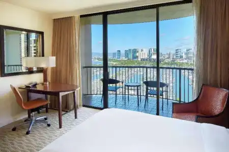 Hilton Hawaiian Village Waikiki Beach Resort - 248