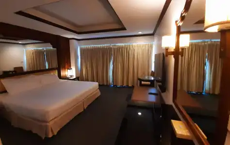 Grand - 6