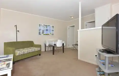 Aarangi Motel - 35