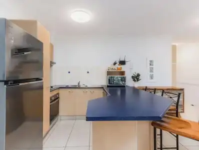 Bella Mare Beachside Apartments - 29