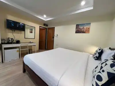 V Check Inn Sukhumvit 22 - 155