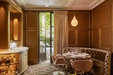 Pavillon de la Reine & Spa, Place des Vosges - 20