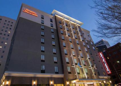 Hampton Inn & Suites Tulsa Downtown - 25
