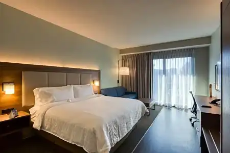 Holiday Inn Express & Suites Charlotte - South End by IHG - 66