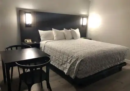 Sakura Inn - 0