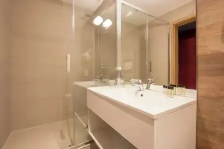 Onyx Luxury - 74