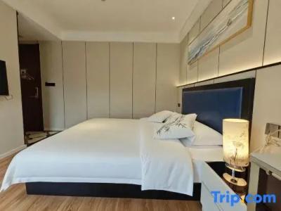Longchen Holiday Inn (Shanghai Ruijin Hospital Yongjia Road Branch) - 48