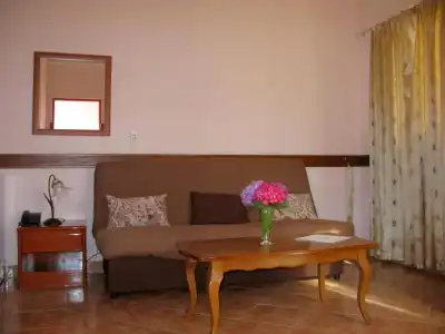 Garni Koral - 83