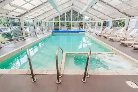 Oceancliff Resort I & II - 10