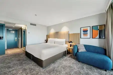 Crowne Plaza Perth by IHG - 95